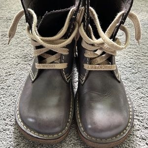 Duckfeet leather boots